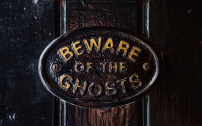 5 scary tips for Selling or Buying a Haunted House this Halloween